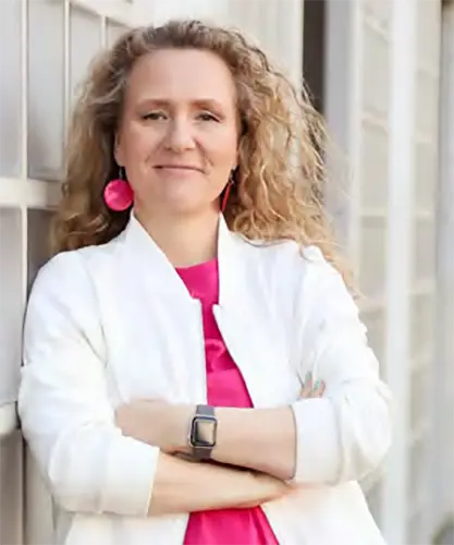 Nadine Cabrera und ihr Coasting to FIRE-Newsletter.